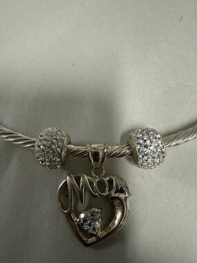 S Silver 'MOM’s Heart Pendant Necklace with Clear Crystals
